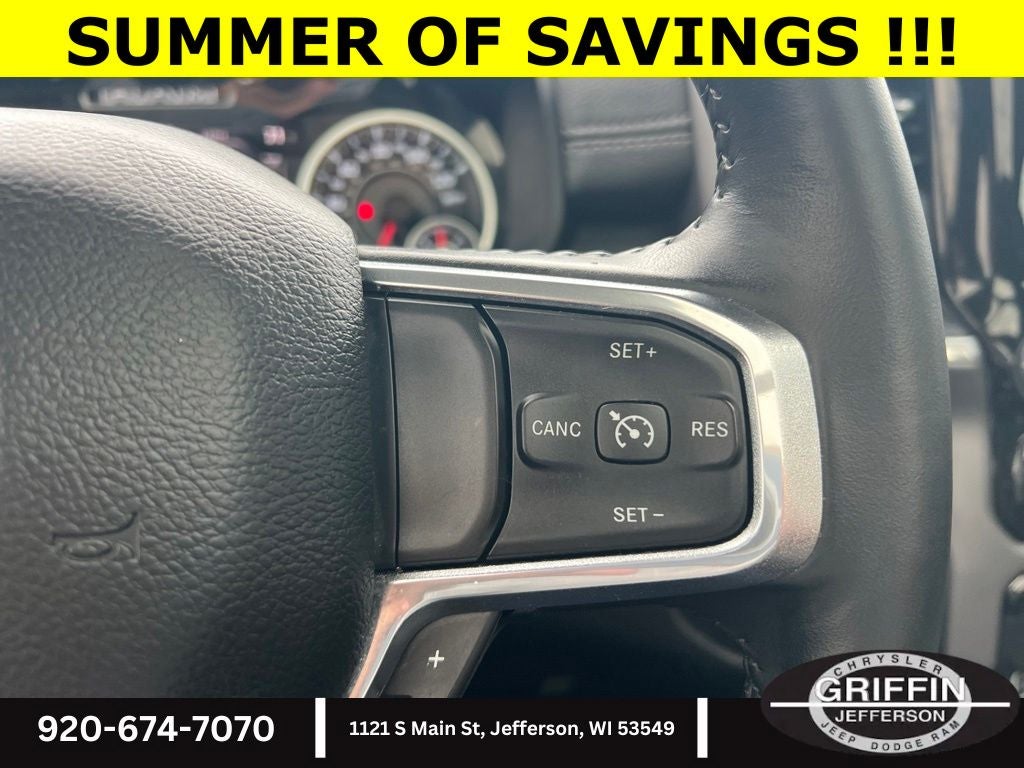 2022 RAM 1500 Laramie 5.7L HEMI 4X4 !!!
