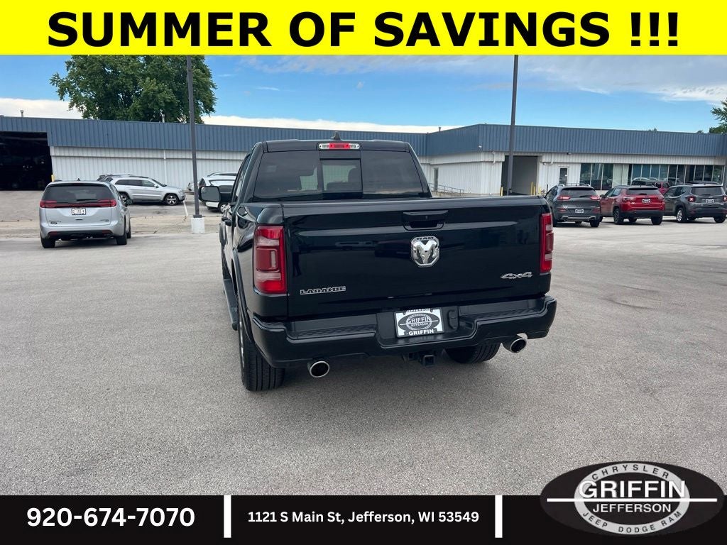 2022 RAM 1500 Laramie 5.7L HEMI 4X4 !!!