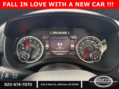 2022 RAM 1500 Laramie HEMI 5.7L V8 !!!