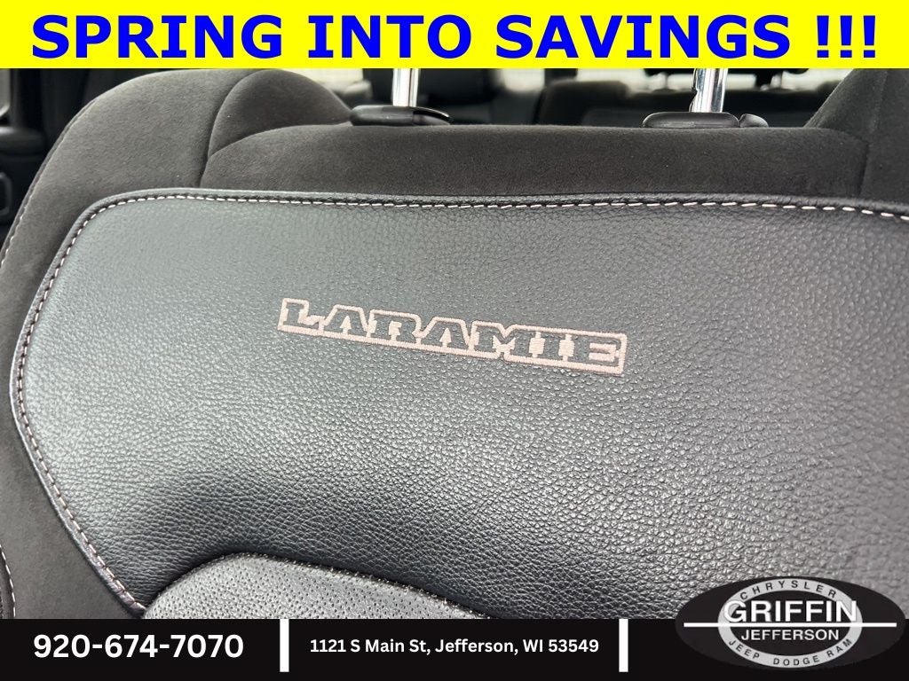 2022 RAM 1500 Laramie 4WD HEMI !!!