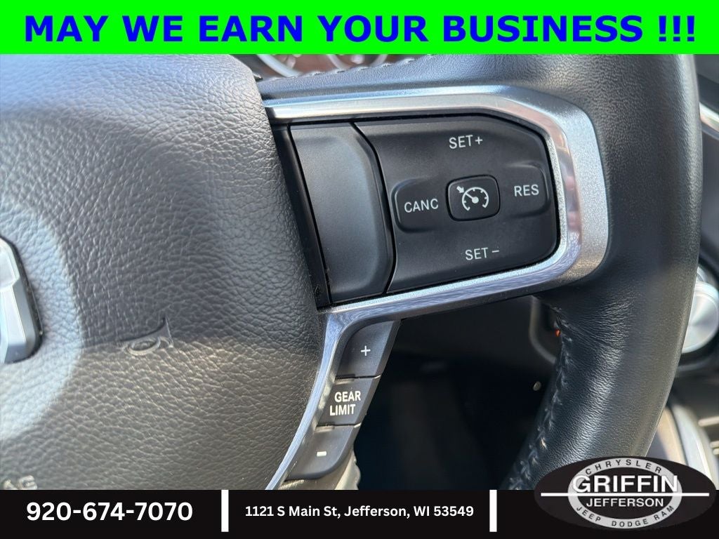 2022 RAM 1500 Laramie 4WD HEMI !!!