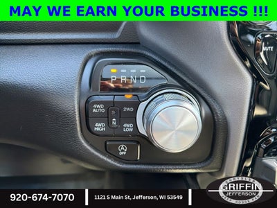 2022 RAM 1500 Laramie 4WD HEMI !!!