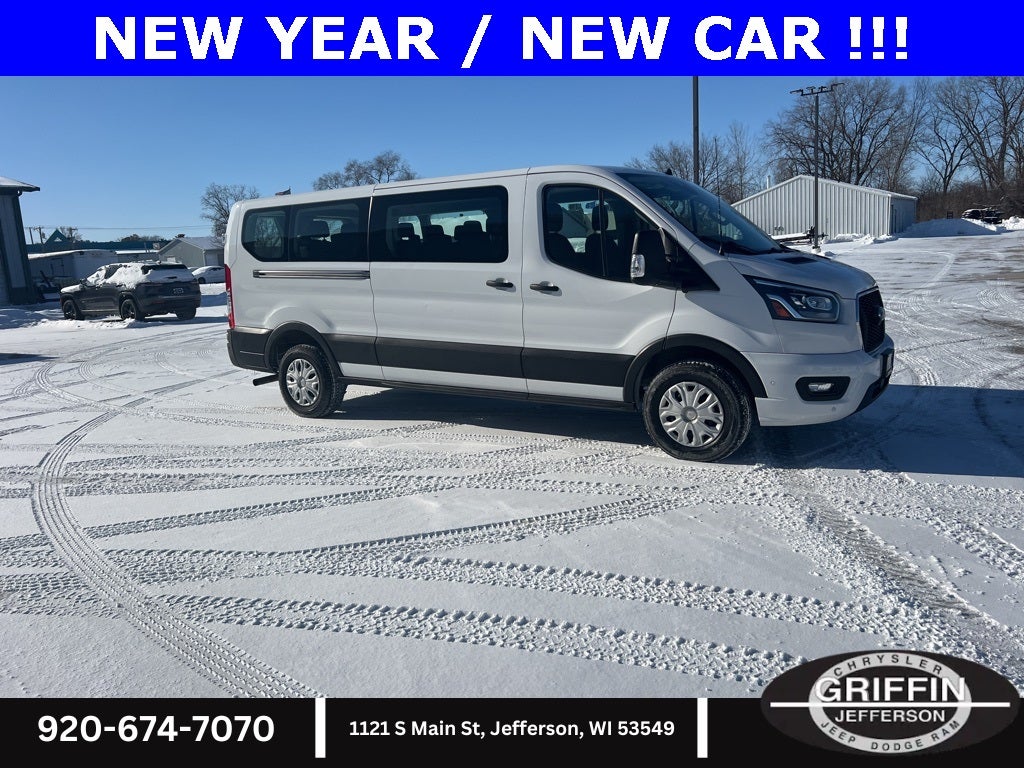 2023 Ford Transit-350 XLT 12 PASSENGER !!!
