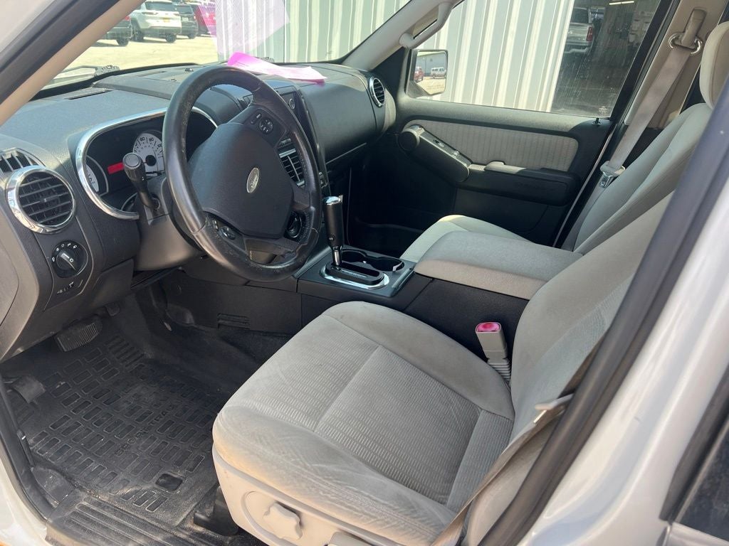 2008 Ford Explorer Sport Trac XLT 4WD Near Madison WI