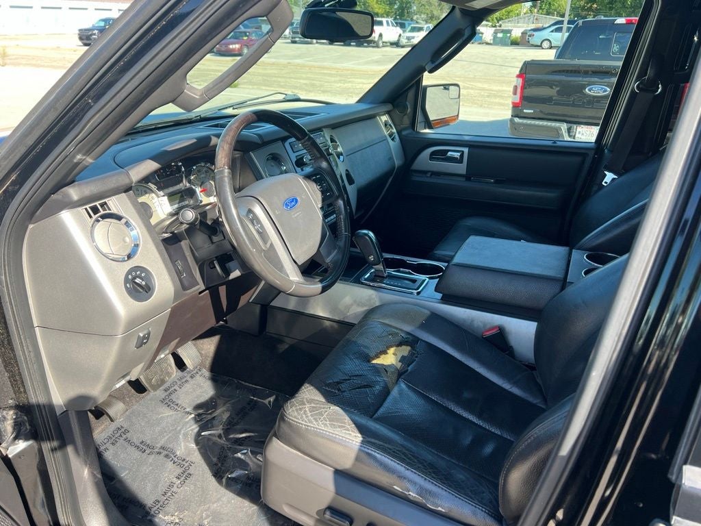 2012 Ford Expedition Limited 4WD Near Madison WI