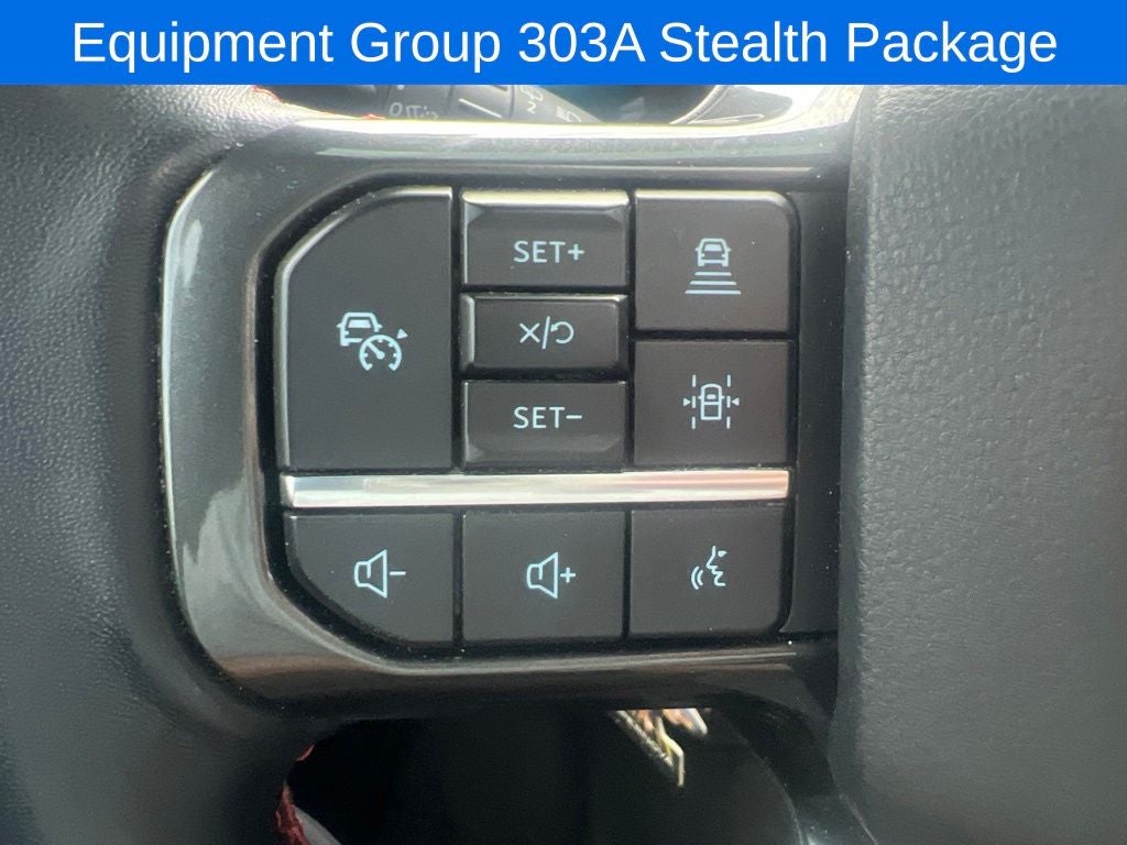 2022 Ford Expedition Limited Stealth 4WD Near Madison WI