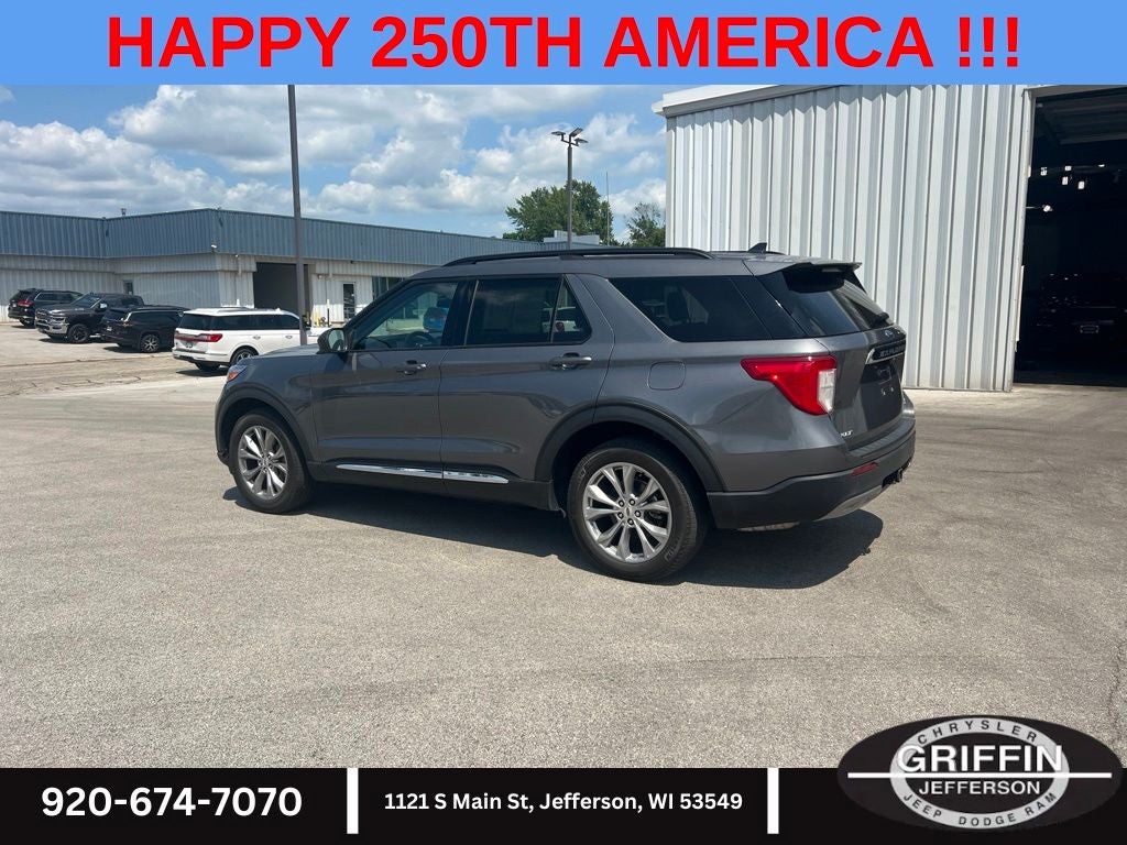 2023 Ford Explorer XLT 4WD !!!