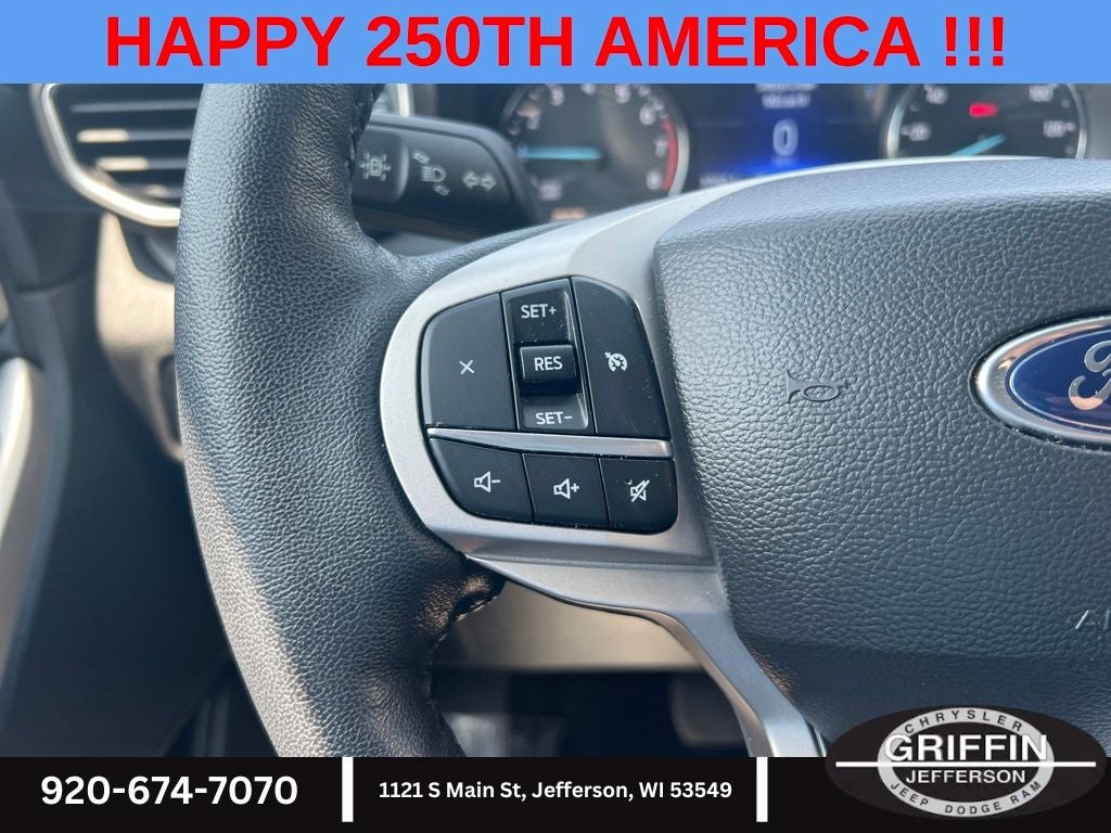 2023 Ford Explorer XLT 4WD !!!