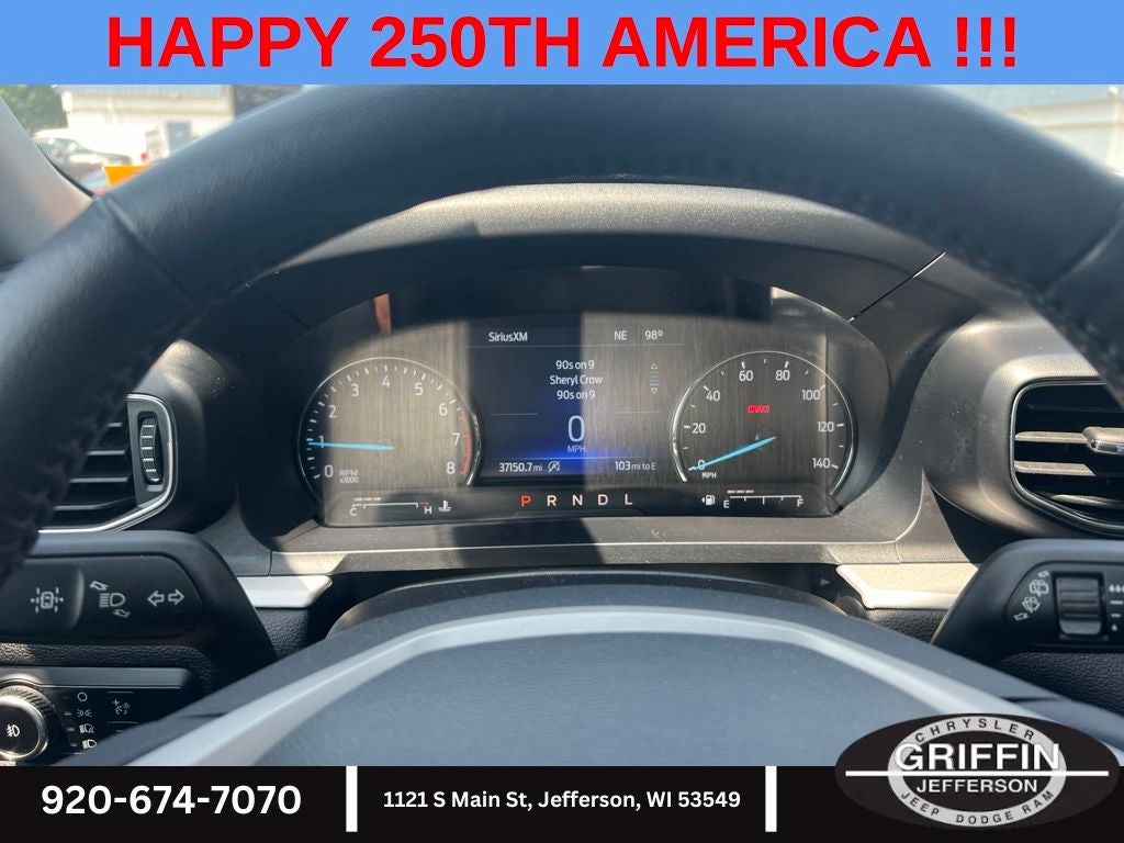 2023 Ford Explorer XLT 4WD !!!