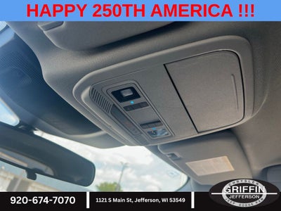 2023 Ford Explorer XLT 4WD !!!