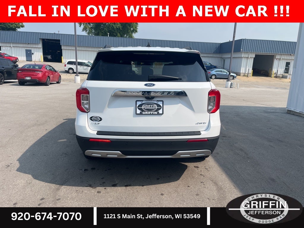 2023 Ford Explorer XLT 4WD!!!