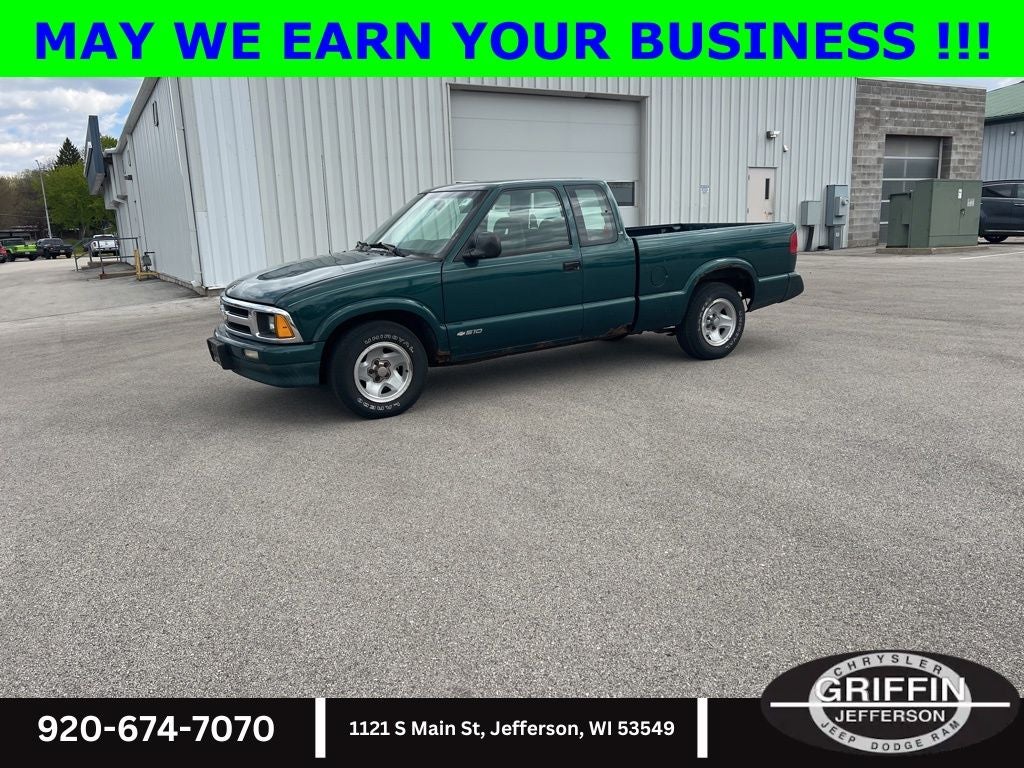 1996 Chevrolet S-10 LS 5 Speed !!!