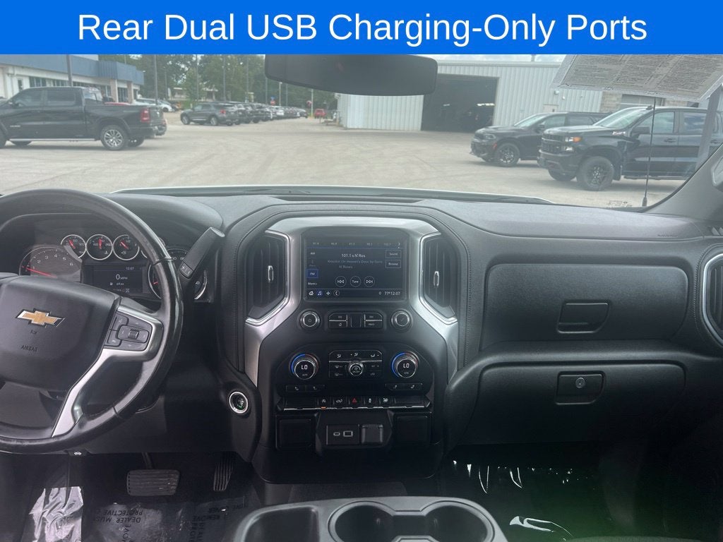 2020 Chevrolet Silverado 1500 LT 4WD Near Madison WI