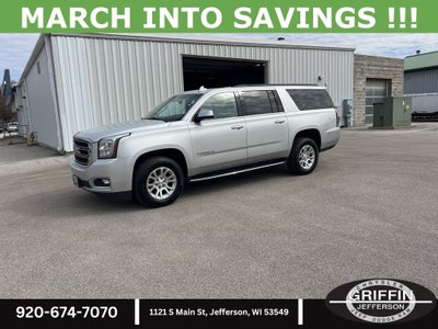 2019 GMC Yukon XL SLT V8 4X4 !!!