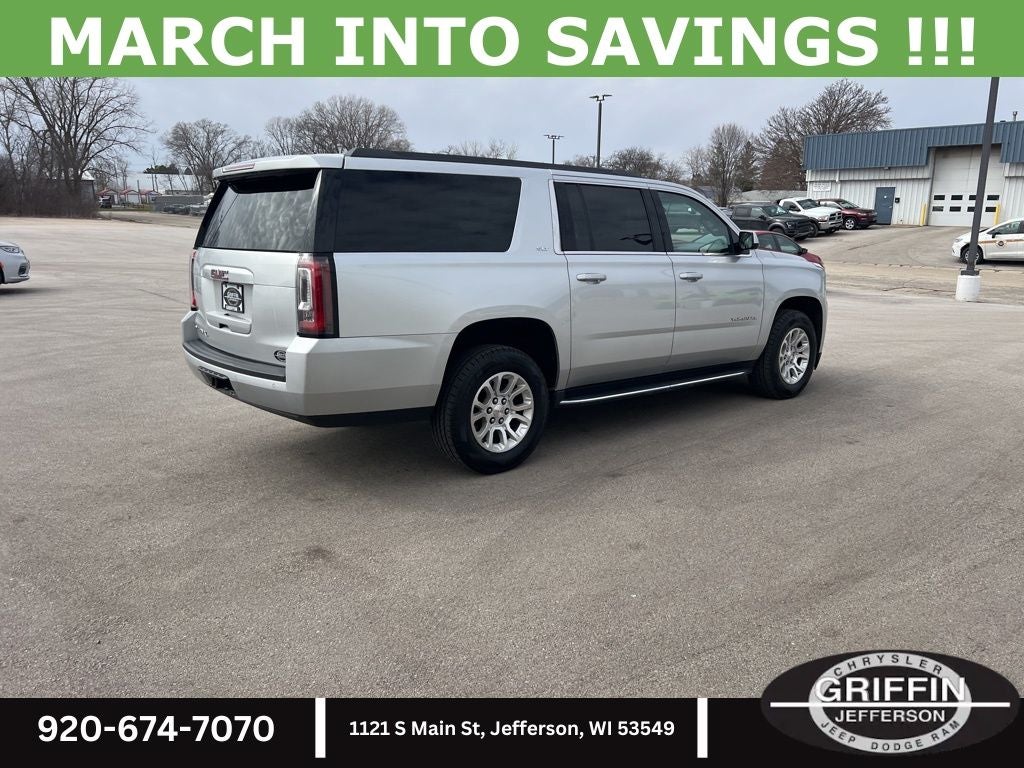 2019 GMC Yukon XL SLT V8 4X4 !!!