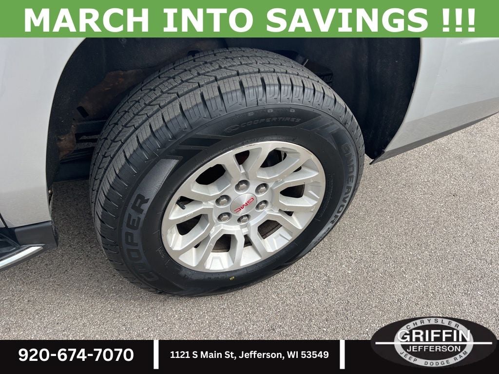 2019 GMC Yukon XL SLT V8 4X4 !!!