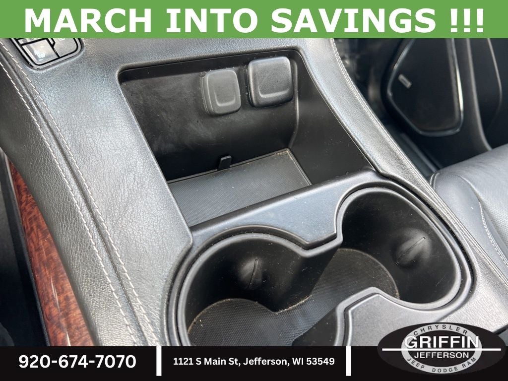 2019 GMC Yukon XL SLT V8 4X4 !!!