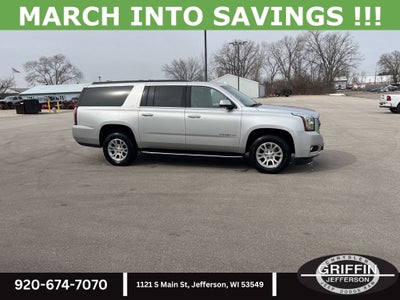 2019 GMC Yukon XL SLT V8 4X4 !!!