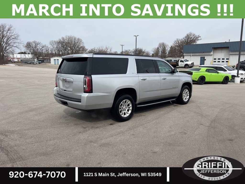 2019 GMC Yukon XL SLT V8 4X4 !!!