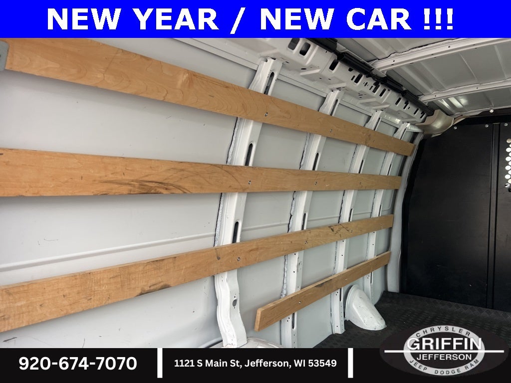 2022 GMC Savana 2500 Work Van 4.3L V6 !!!