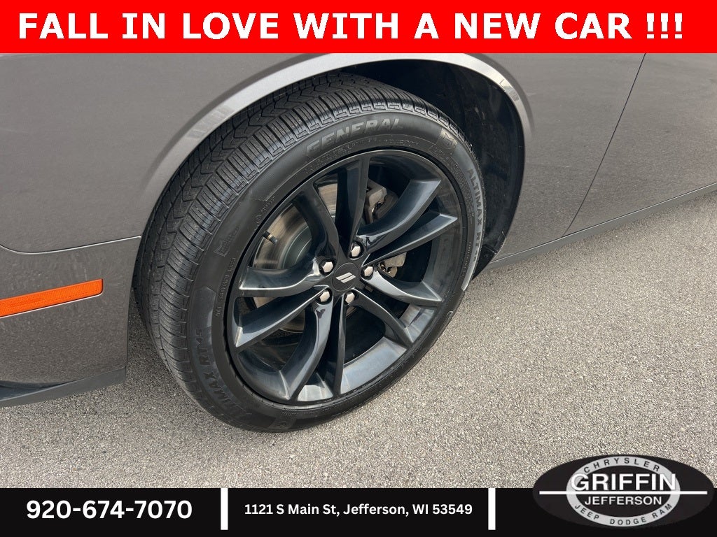 2018 Dodge Challenger SXT PLUS BLACKTOP