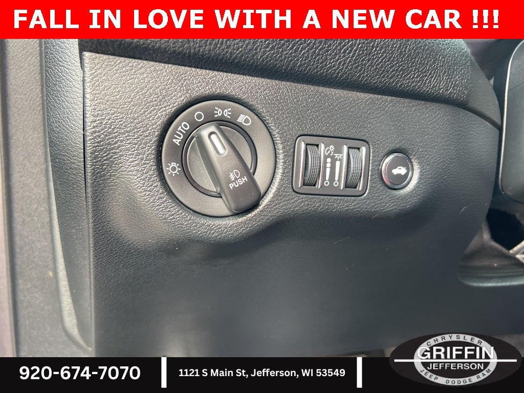 2018 Dodge Challenger SXT PLUS BLACKTOP