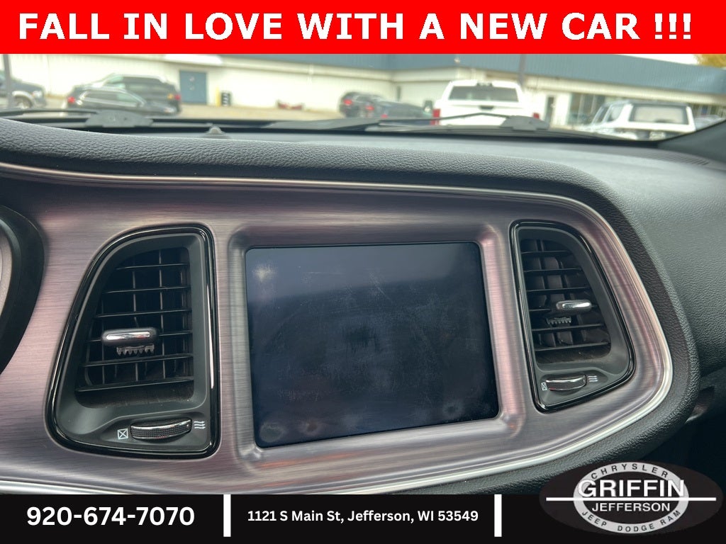 2018 Dodge Challenger SXT PLUS BLACKTOP