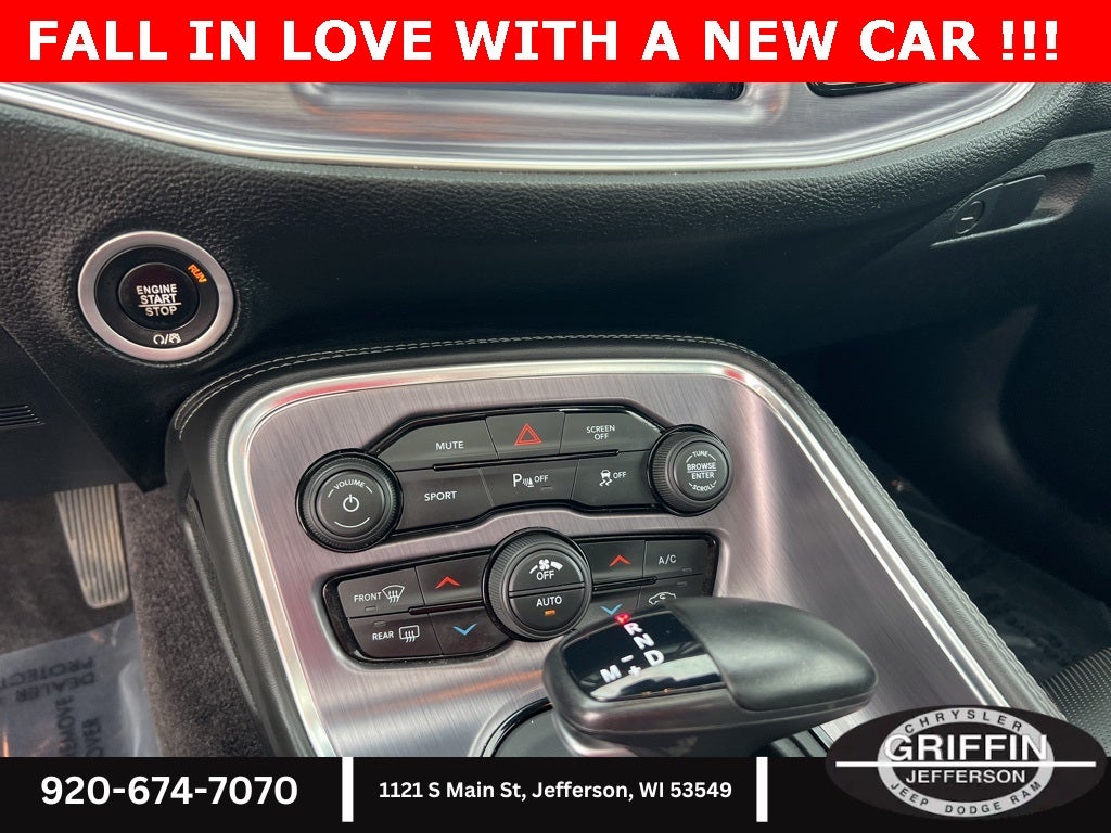 2018 Dodge Challenger SXT PLUS BLACKTOP