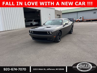2018 Dodge Challenger SXT PLUS BLACKTOP