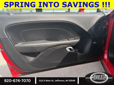 2016 Dodge Challenger R/T Scat Pack 6.4L V8 !!!