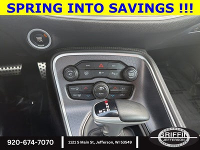 2016 Dodge Challenger R/T Scat Pack 6.4L V8 !!!