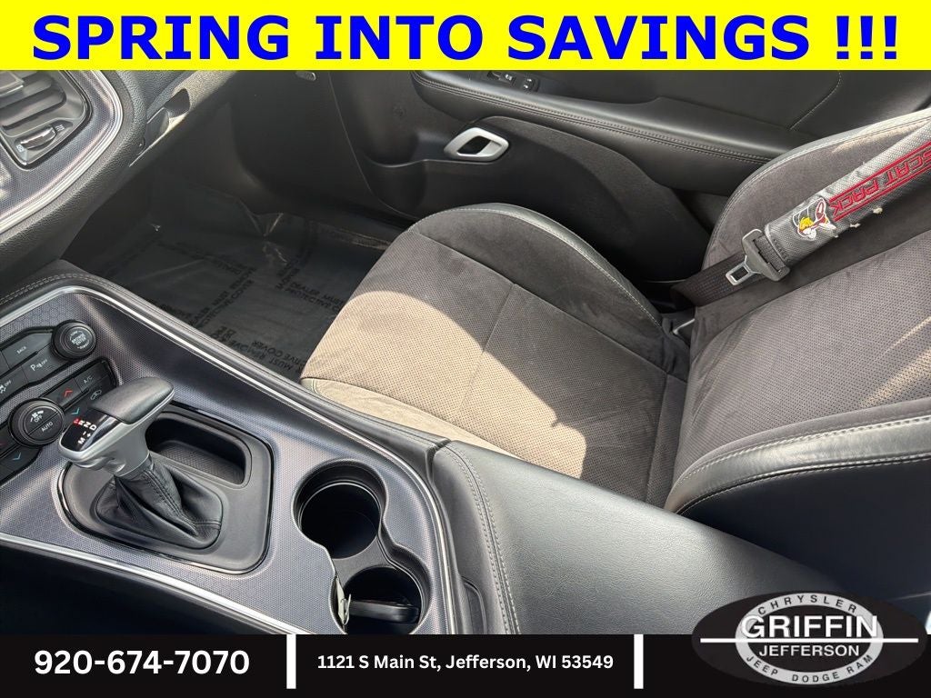 2016 Dodge Challenger R/T Scat Pack 6.4L V8 !!!