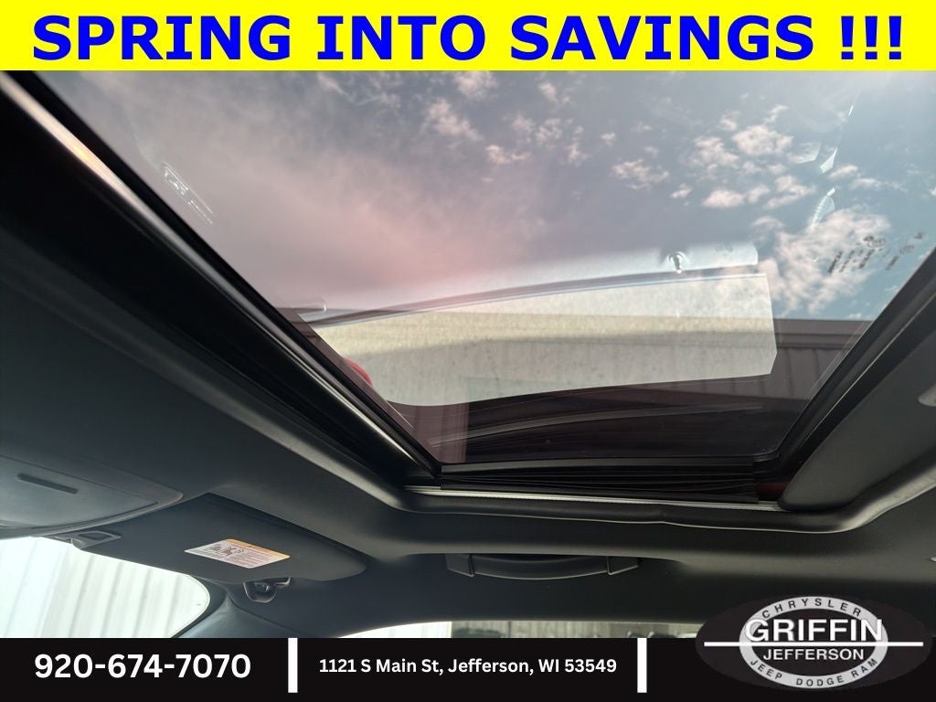 2016 Dodge Challenger R/T Scat Pack 6.4L V8 !!!