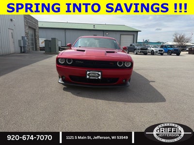 2016 Dodge Challenger R/T Scat Pack 6.4L V8 !!!