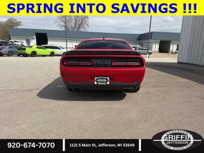 2016 Dodge Challenger R/T Scat Pack 6.4L V8 !!!