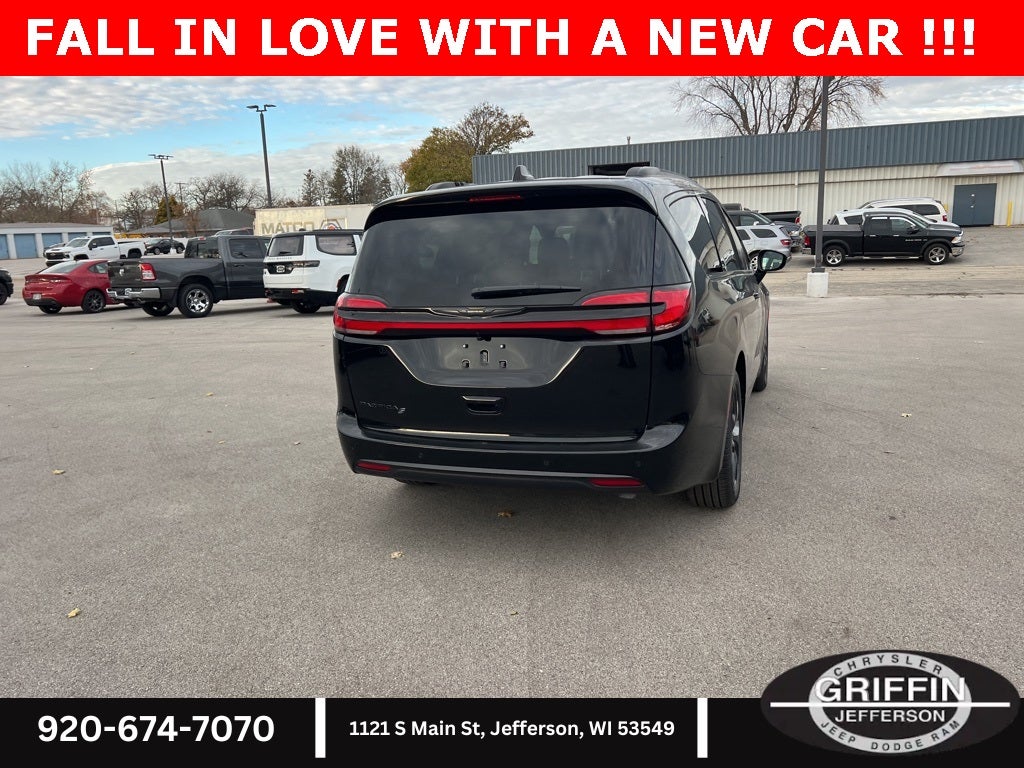 2026 Chrysler Pacifica Select S APPEARANCE PACKAGE !!!