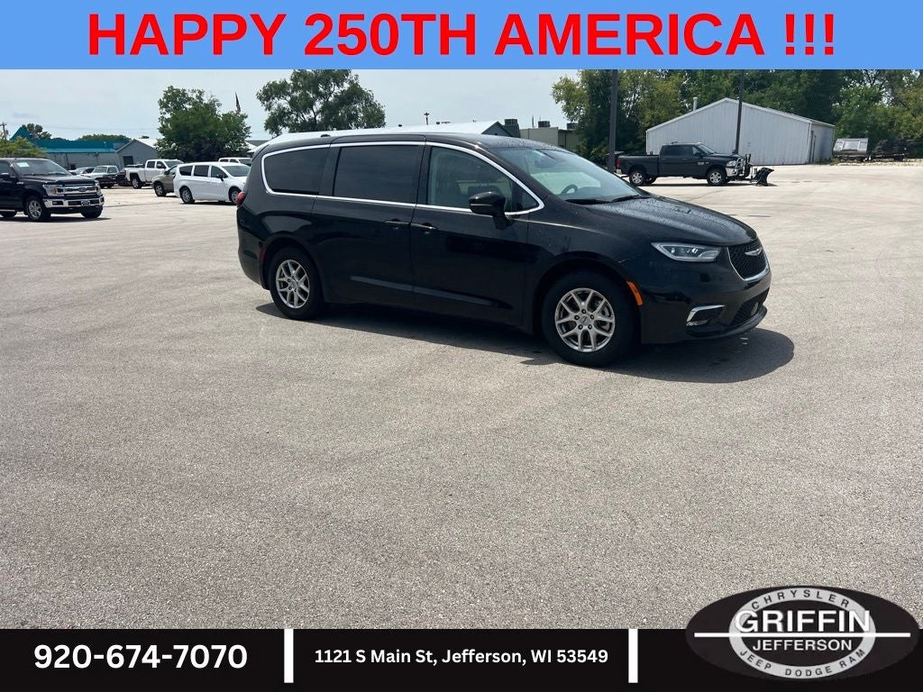 2024 Chrysler Pacifica Touring L V6 !!!
