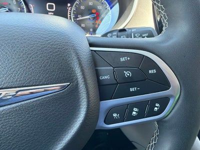 2024 Chrysler Pacifica Touring L Near Madison WI