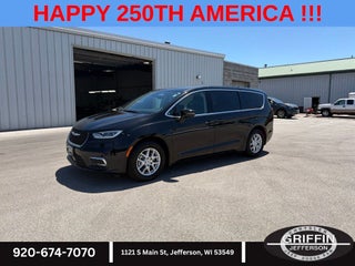 2024 Chrysler Pacifica Touring L V6 !!!