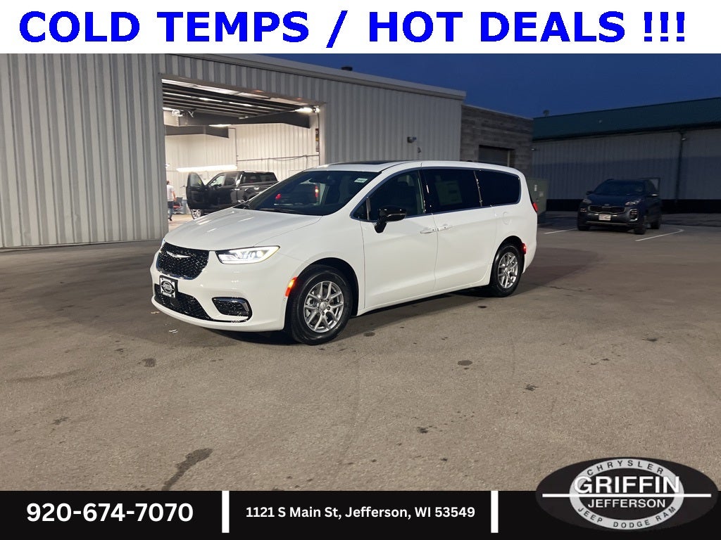 2026 Chrysler Pacifica Select SUNROOF !!!