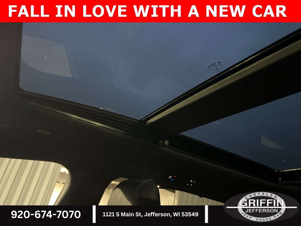 2026 Chrysler Pacifica Select SUNROOF !!!