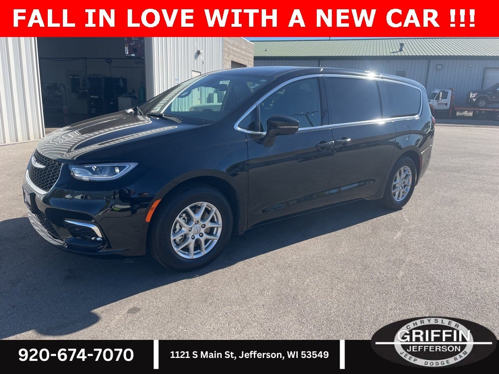 2025 Chrysler Pacifica Select 3.6L V6 !!!