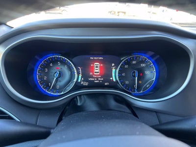 2025 Chrysler Pacifica Select Near Madison WI