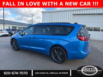 2026 Chrysler Pacifica Select SAFETY SPHERE !!!