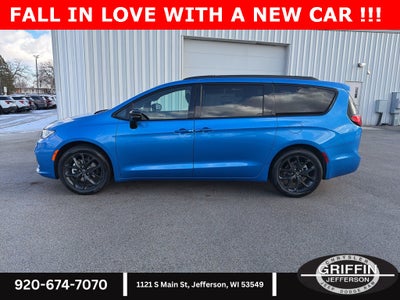 2026 Chrysler Pacifica Select SAFETY SPHERE !!!