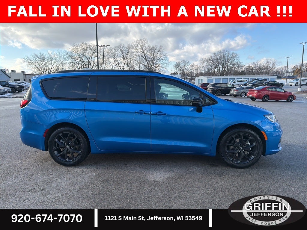 2026 Chrysler Pacifica Select SAFETY SPHERE !!!