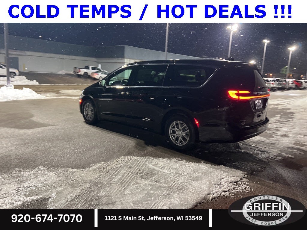 2026 Chrysler Pacifica Select SUNROOF !!!