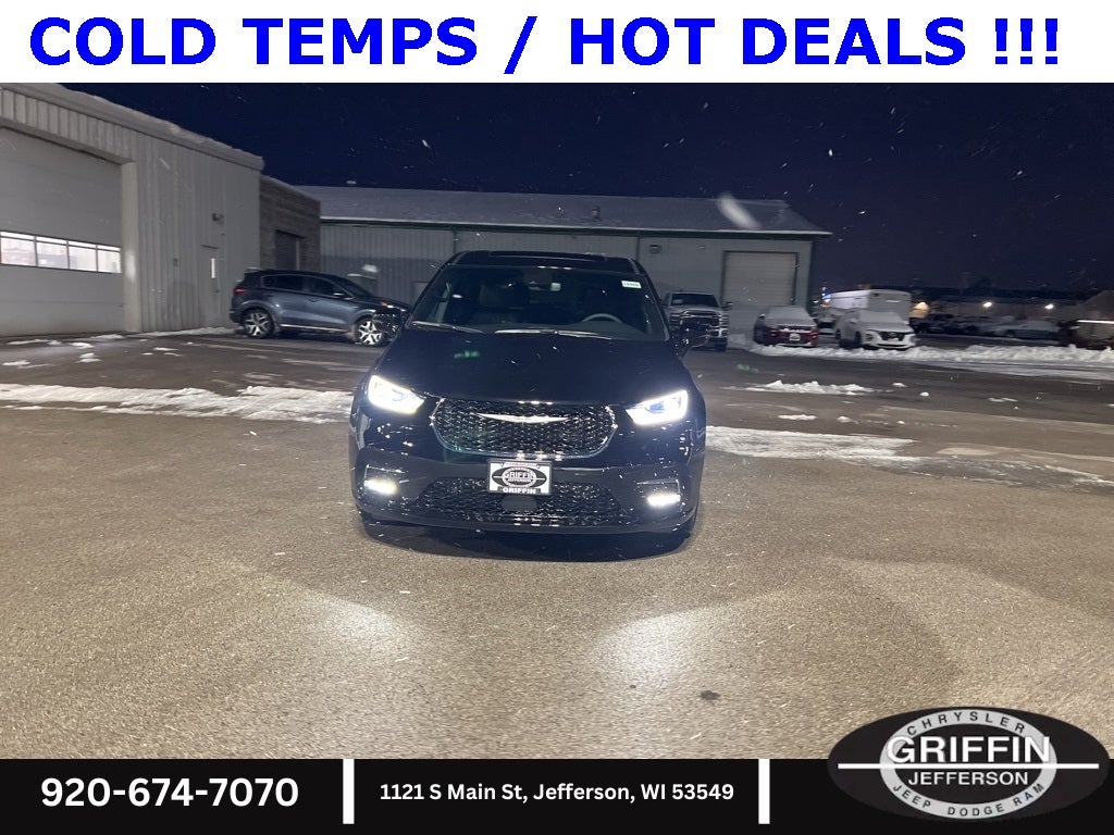 2026 Chrysler Pacifica Select SUNROOF !!!