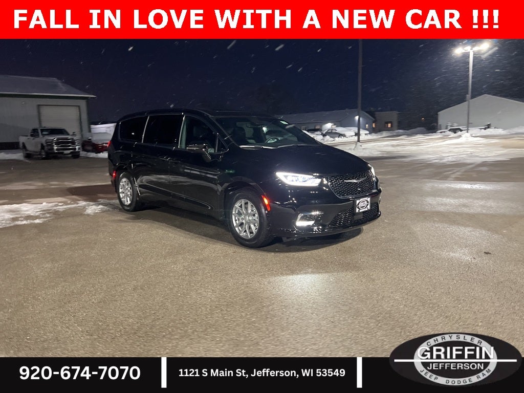 2026 Chrysler Pacifica Select SUNROOF !!!