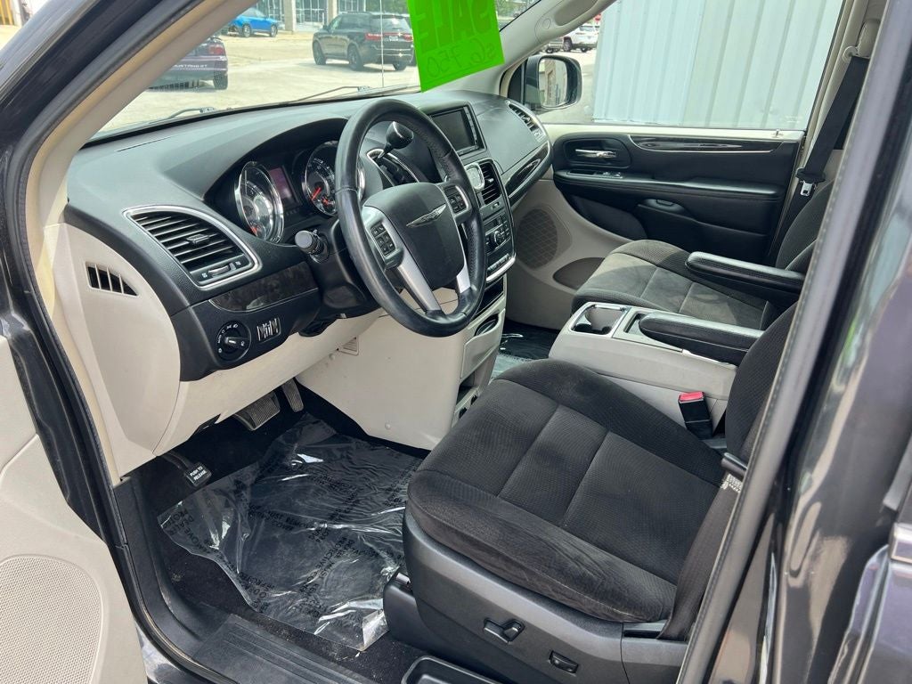 2012 Chrysler Town & Country Touring Near Madison WI